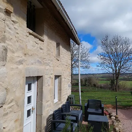Guest house Charassat